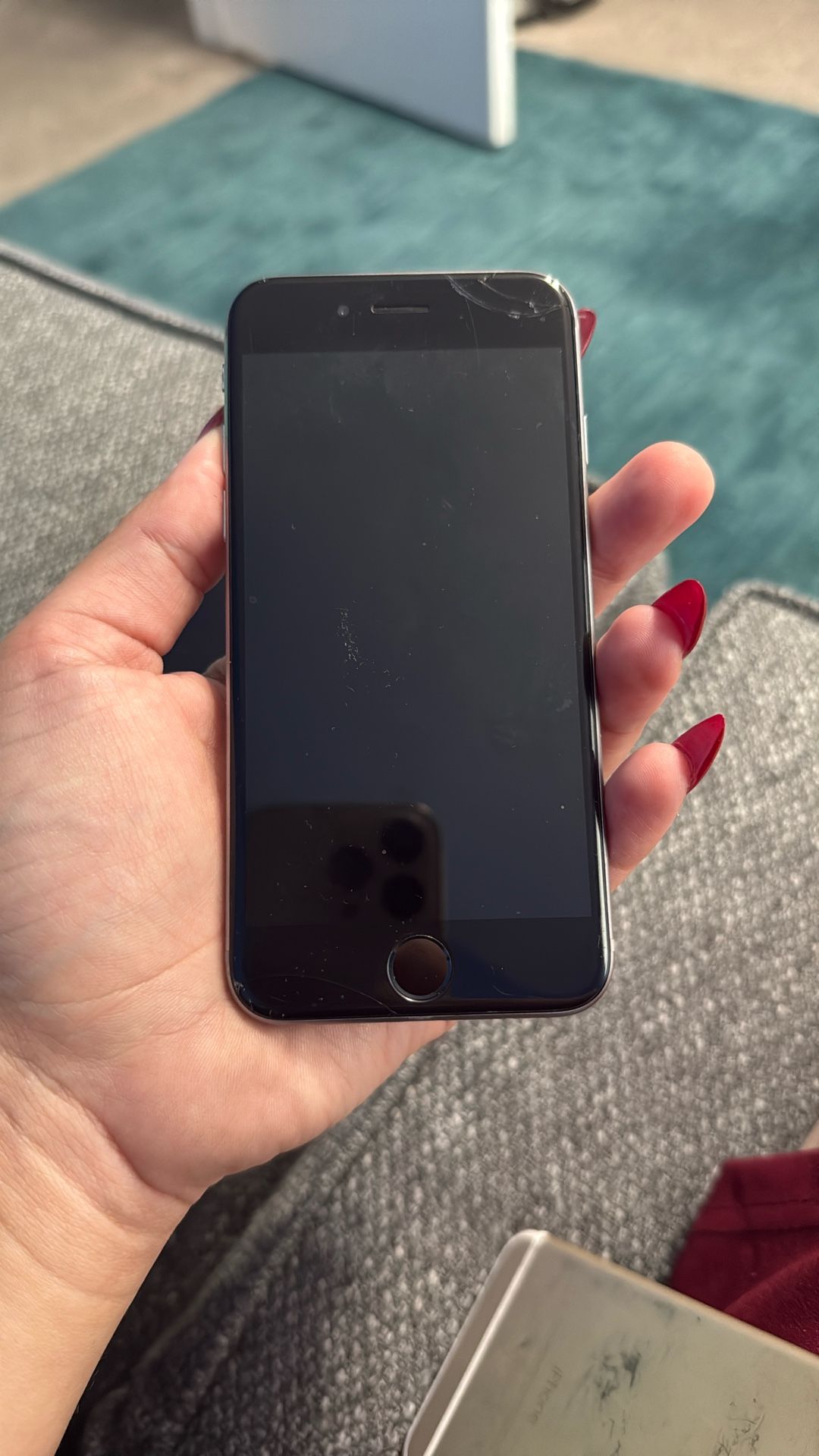 iPhone 6 -16GB