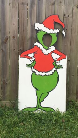 The Grinch Photo Set