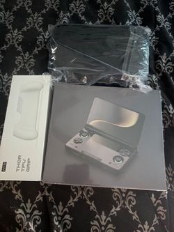 AYN Odin Handheld Gaming Console with Accessories