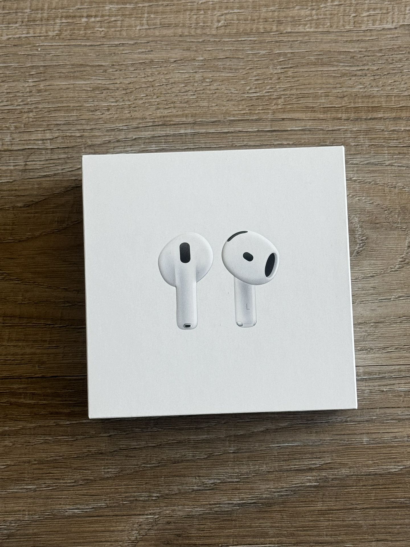Apple AirPods 4