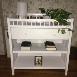 White Wicker Shelves & Drawer 