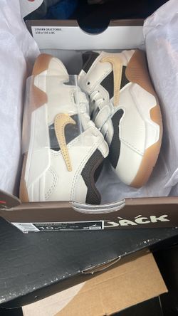 Travis Scott “jumpman” 10c