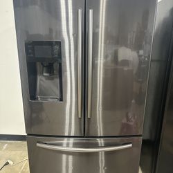 Refrigerator Samsung Black Stainless Steel 