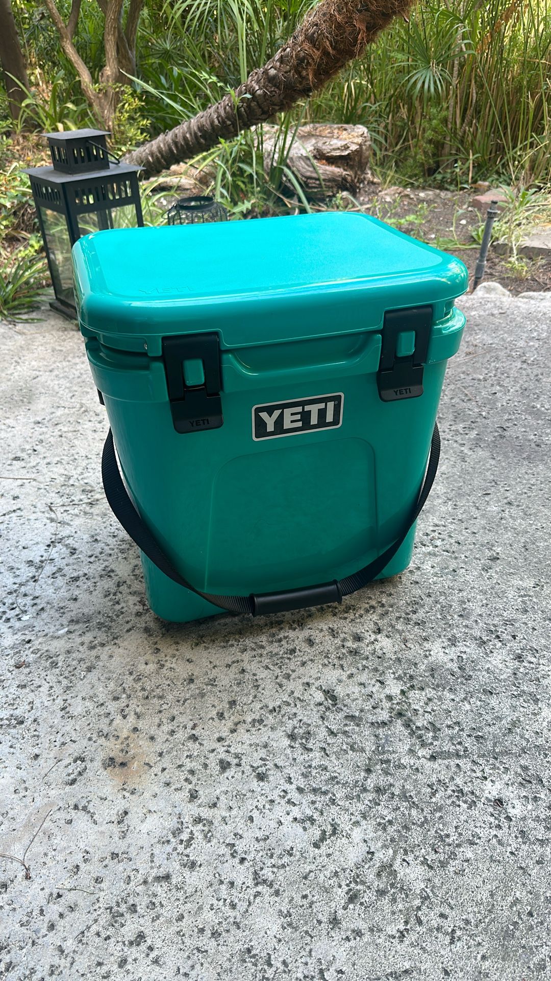 YETI - Roadie 24 Hard Cooler 