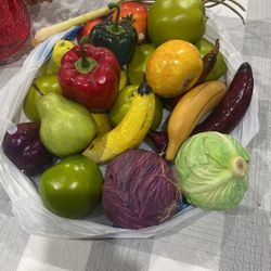 Plastic Fruits &Vegetables