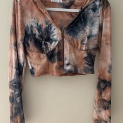 Long Sleeves Zip Up Hooded Crop Top By Hot & Delicious Clothing Size M. 