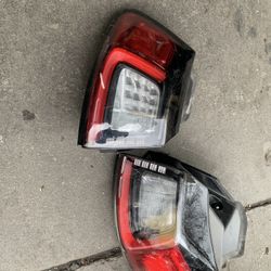 2019-2021 Jeep Cherokee Left And Right Tail Lights