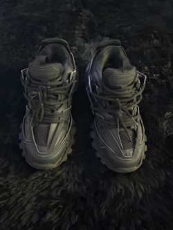 Balenciaga track