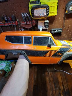 Redcat Gin 8 Orange Scout Body Sale Or Trade