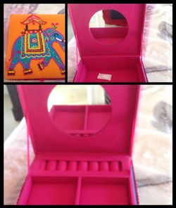 Jewelry box