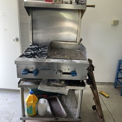 Castle Burner and Griddle W/stand