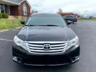 ***IN EXCELLENT CONDITION Avalon 2O11***NEW TIRES***