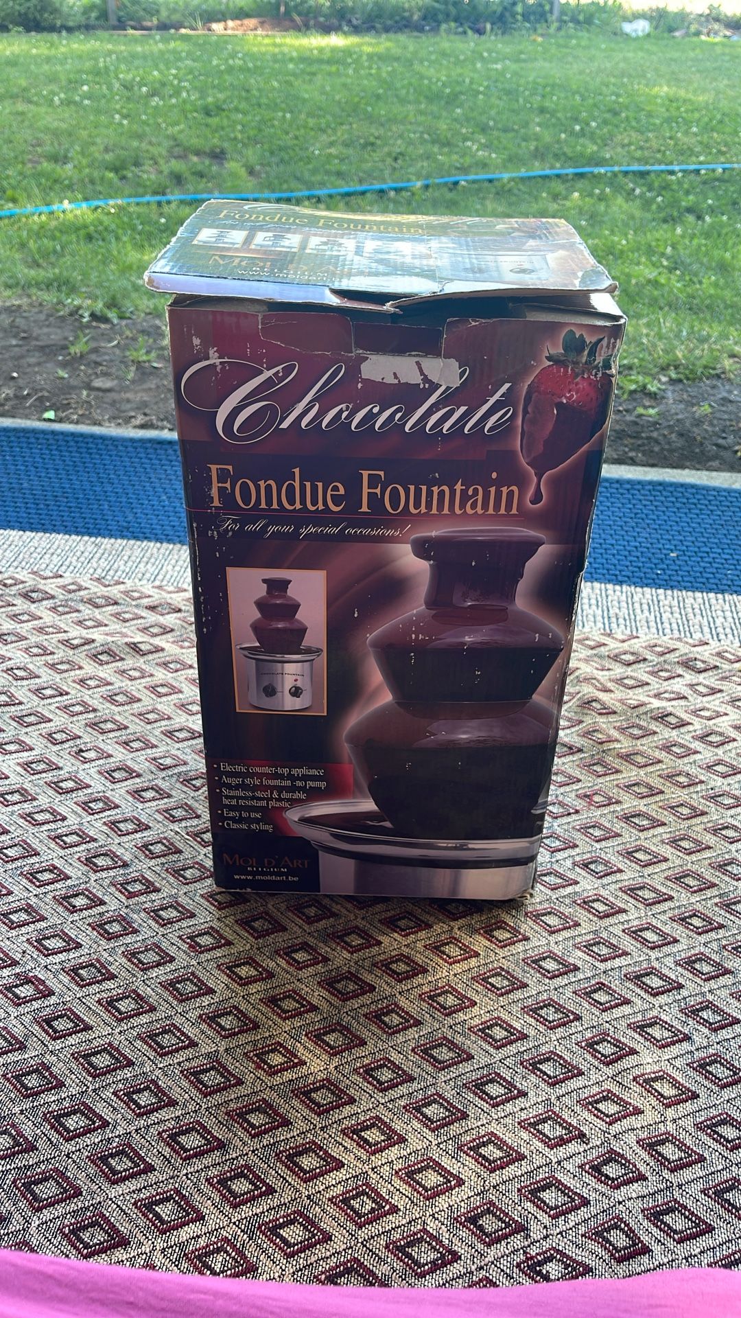 Fondue Fountain