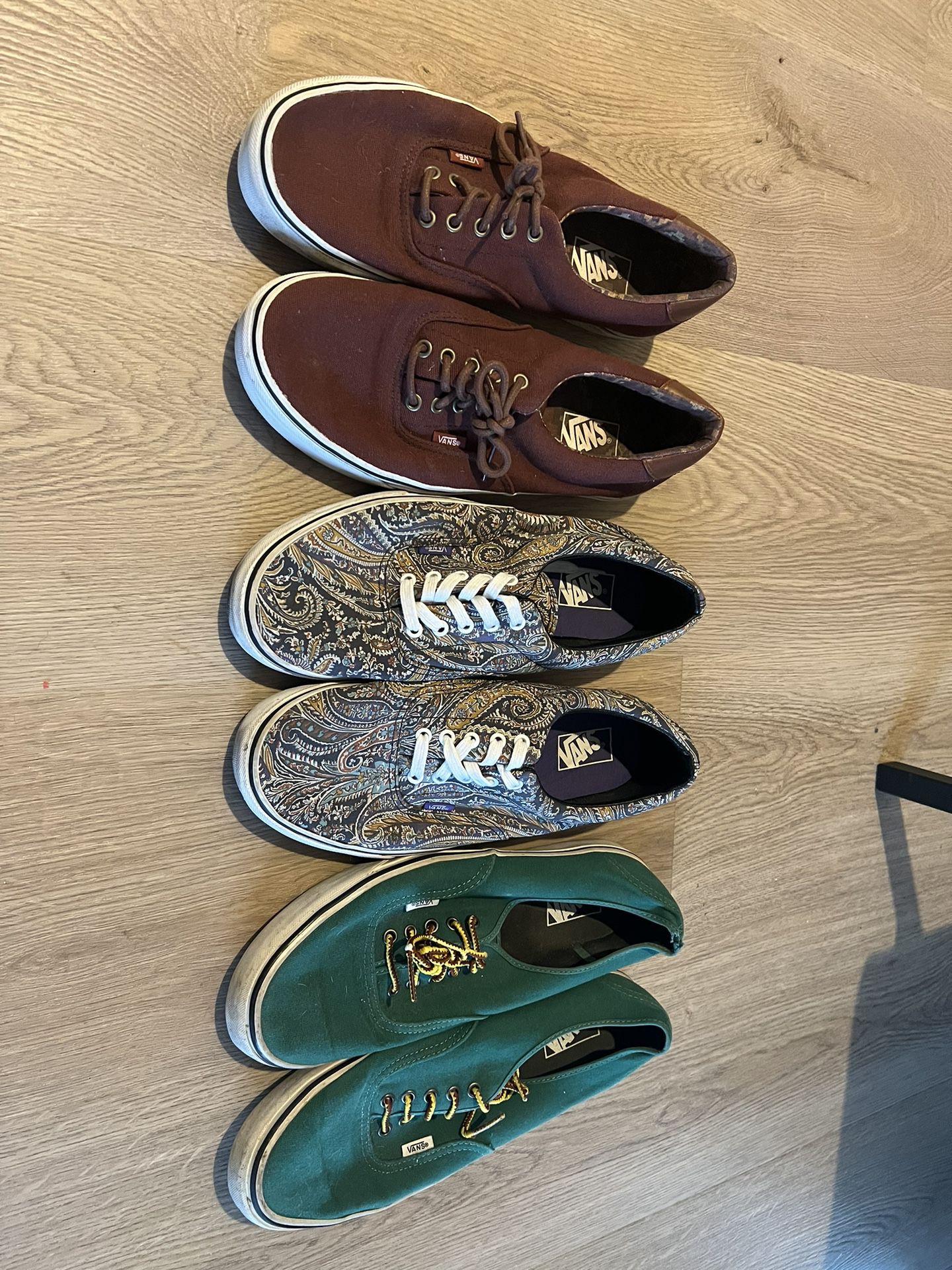 Lightly Used Vans Shoes 