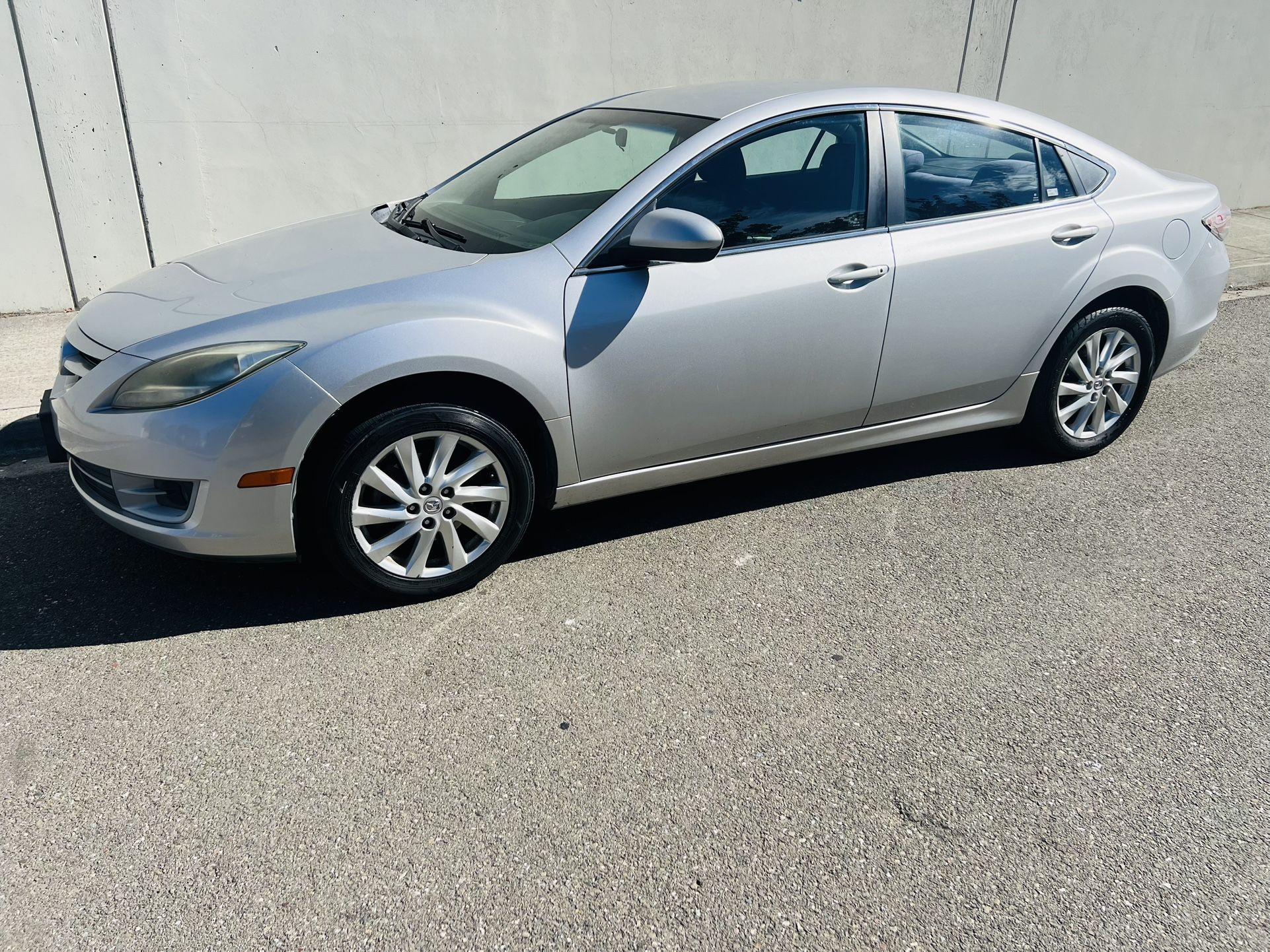 2012 Mazda 6***** WE FINANCE*****
