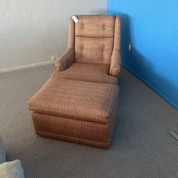 Mid Century Tweeted Fabric Chair W/ottoman