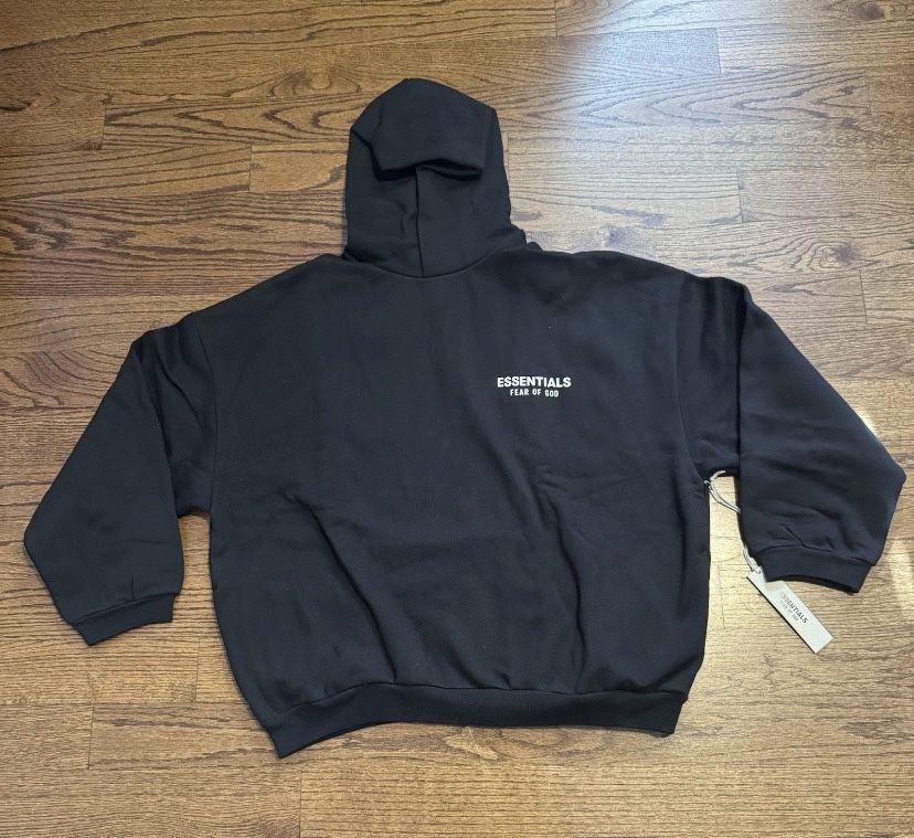 🔥Essentials Fear of God Hoodie – Black/White Logo (Men’s Large) – Cozy ✨