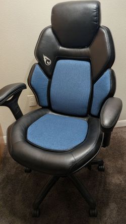 DPS GAMING CHAIR