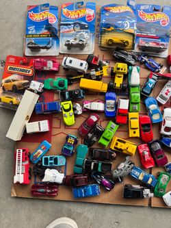 Hot Wheels & Matchbox Die-Cast Car Lot