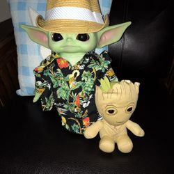 Disney Marvel Baby Yoda Bundle 