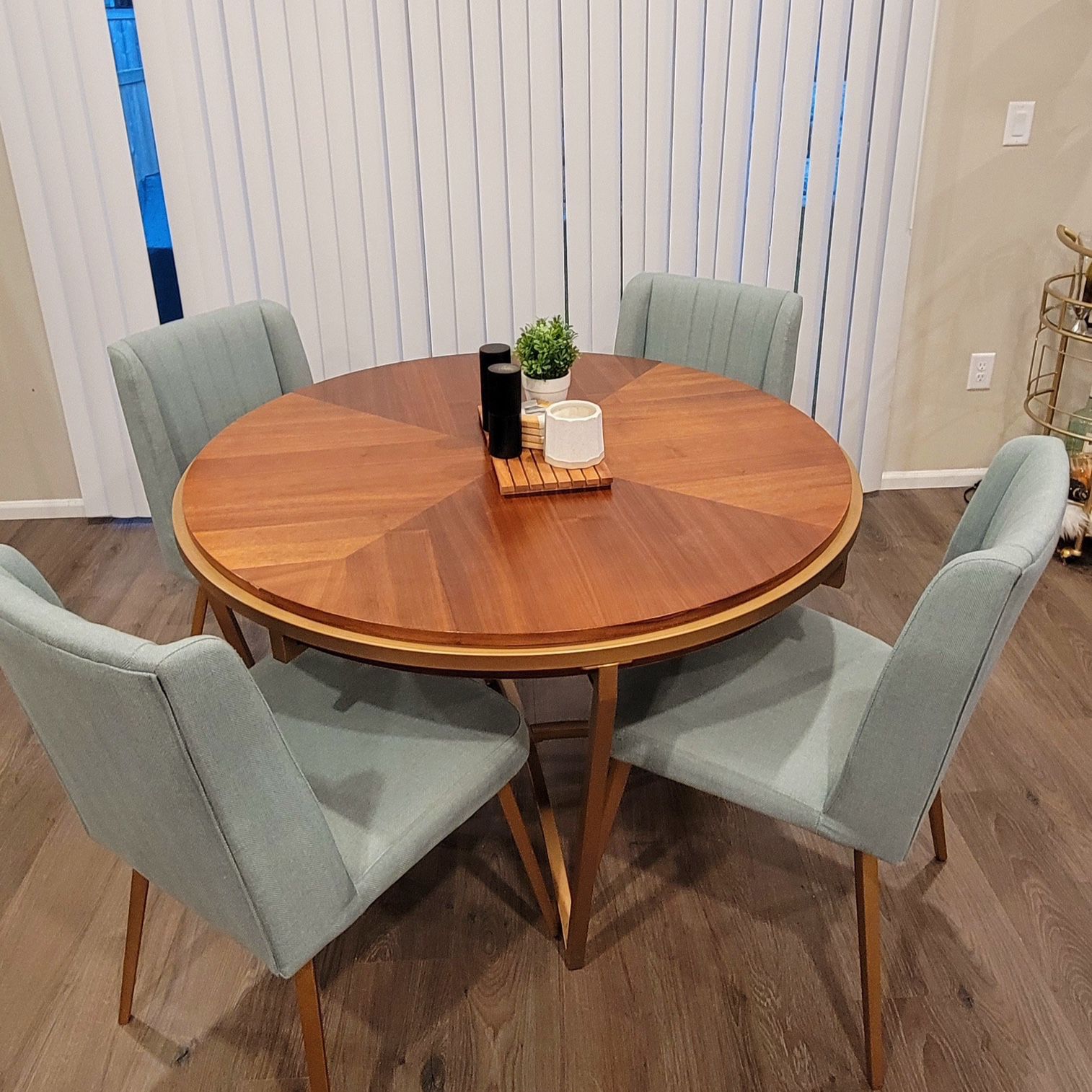 4 Person Dining Table Set