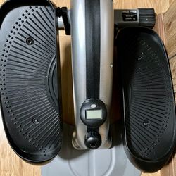 Stamina InMotion e 1000 Compact Strider/Under Desk Elliptical Exercise Machine