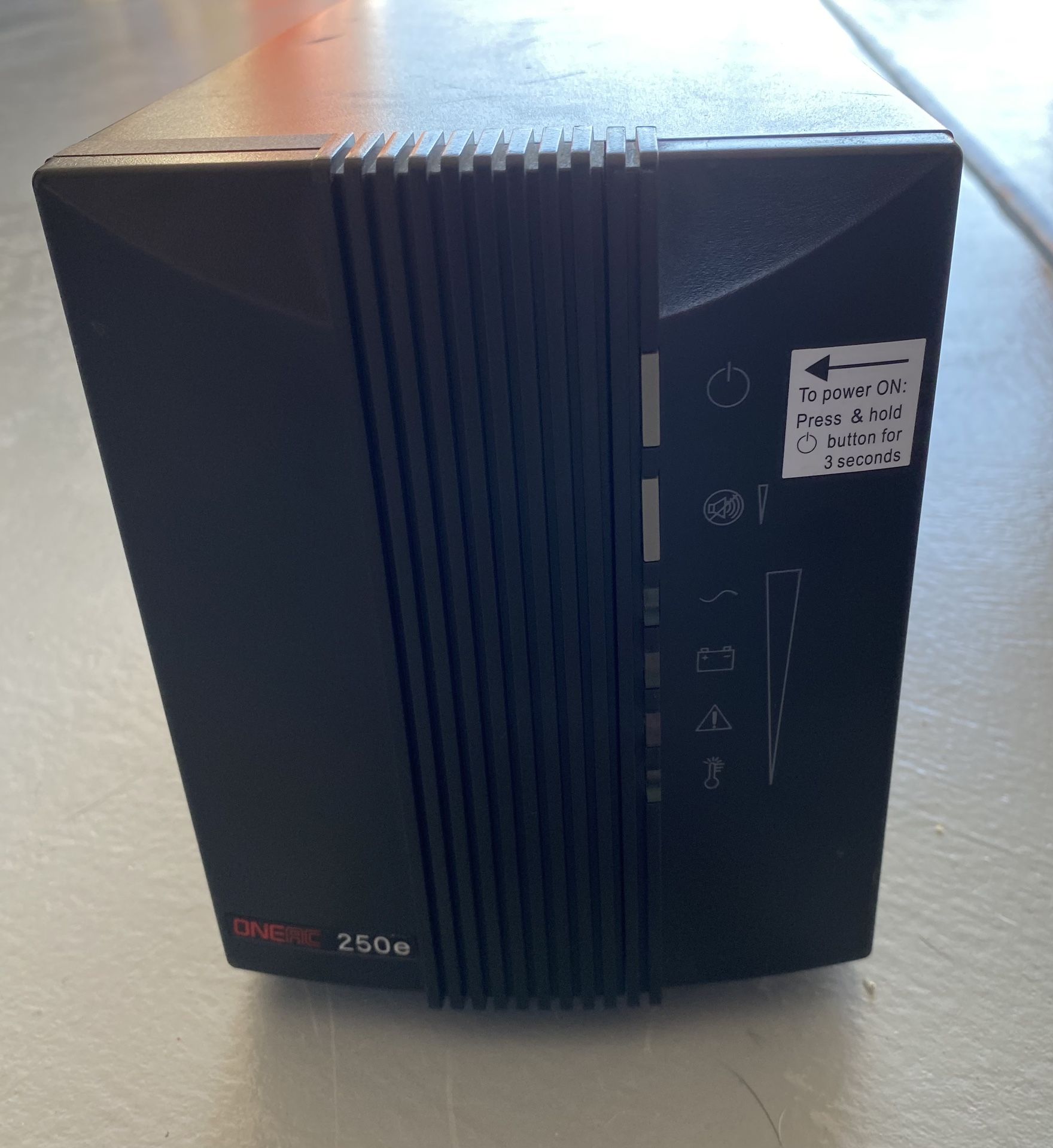 UPS ONeAC 250e
