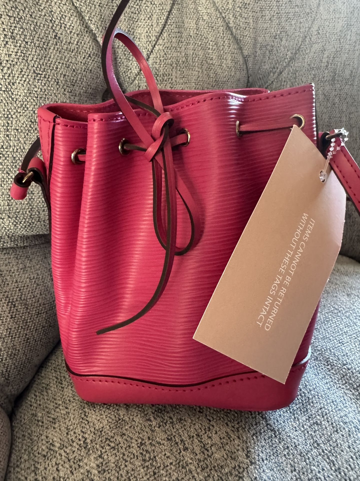 Louis Vuitton Epi nano noe Shoulder Bag pink