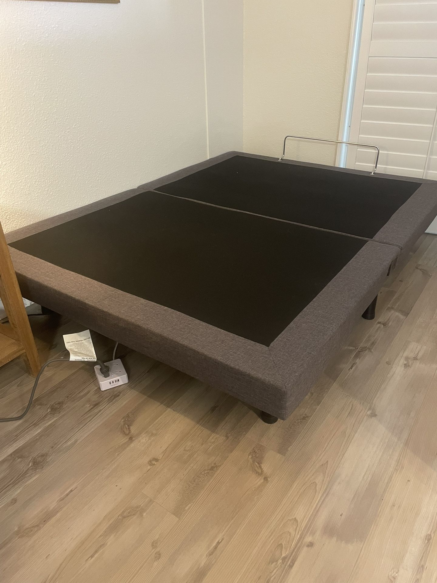 Dream cloud Adjustable bed frame - Queen
