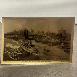 Vintage New York Skyline East River Brooklyn Bridge Edwin Levick Postcard