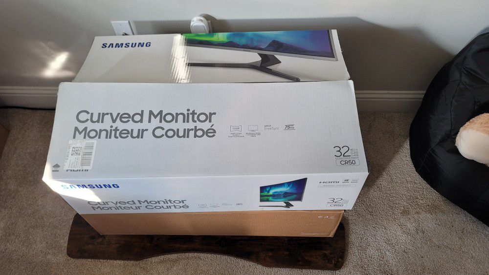 Curved Monitor, 32in Samsung 