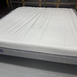 KING SIZE PURPLE PREMIER .3 MATTRESS & BOX SPRINGS BED SET