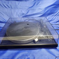Technics SL-2000 Direct Drive Turntable *NO SOUND*