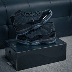 Air Jordan 11 “Cap and Gown”