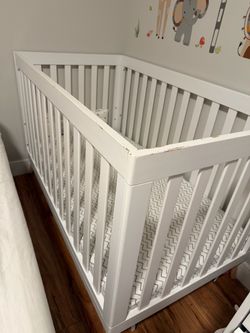 White Wood Baby Crib