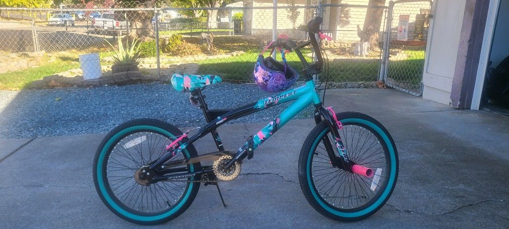 Girls Bike