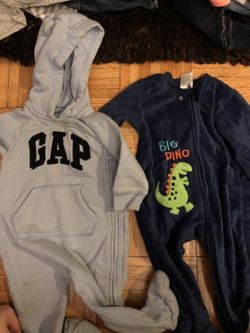 Baby onesies with footies