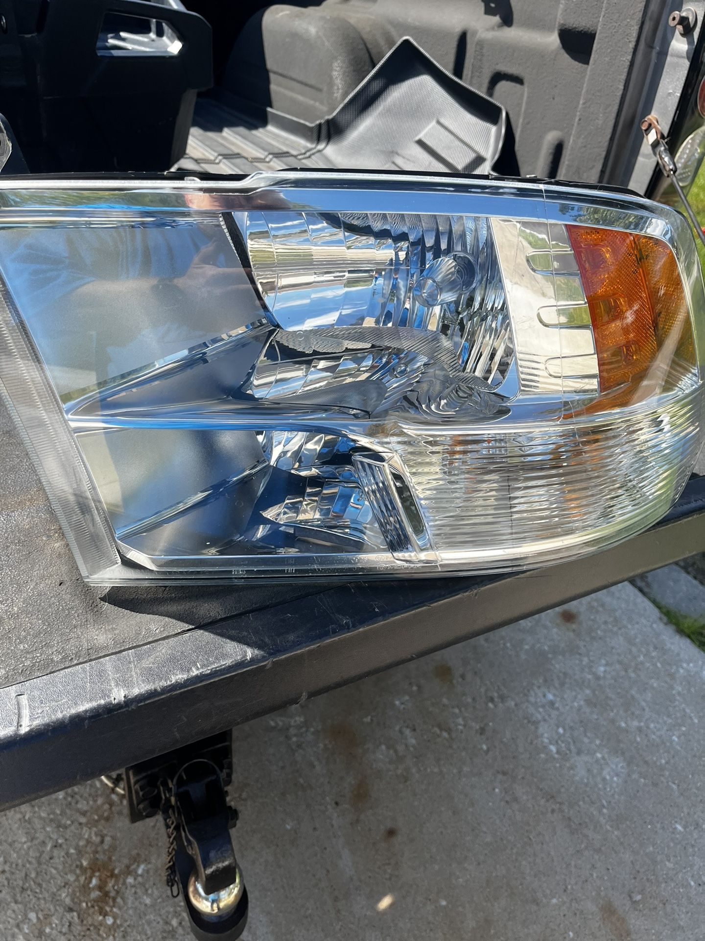 Headlight Ram 4th Gen Driver