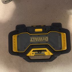 Dewalt DCR025 ,Bluetooth 