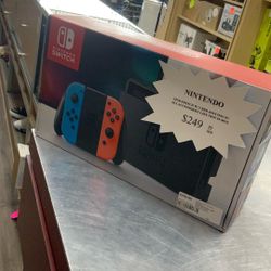 10033 Nintendo Switch 19301