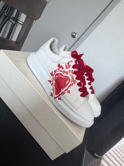 DESIGNER AND YEEZY LIQUIDATION