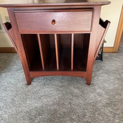 Table With Magazine Holder