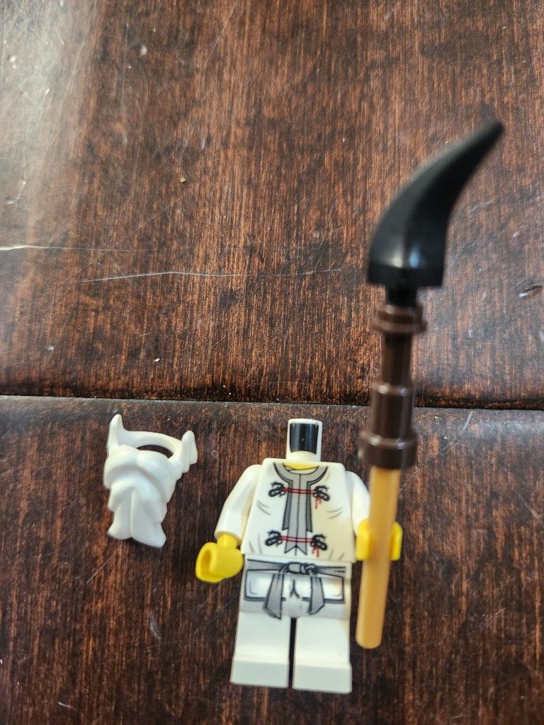 Lego Ninjago Sensei Wu Body, Beard,& Weapon