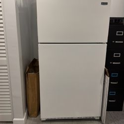 Maytag Refrigerator White 