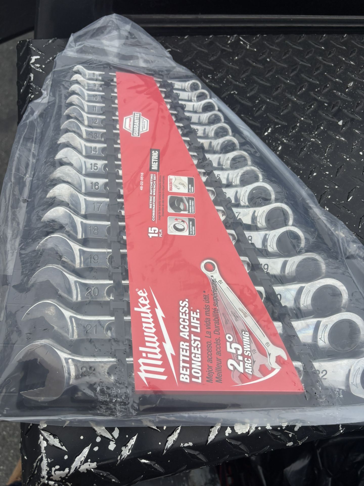Milwaukee Ratchet Wrenches