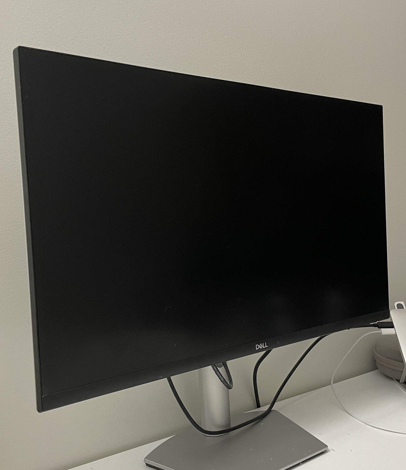 Dell S2722QC Monitor - 27 inch 4K USB-C , UHD (3840 x 2160) Display, 60Hz Refresh Rate, 8MS Grey-to-Grey Response Time, Built-in Dual 3W Speakers, 1.0