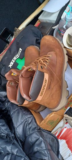 Caterpillar boots