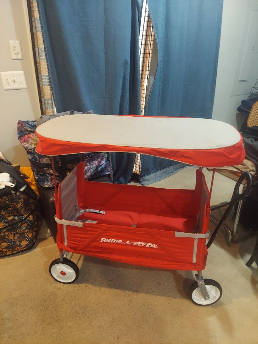 Radio Flyer Foldable Red Wagon