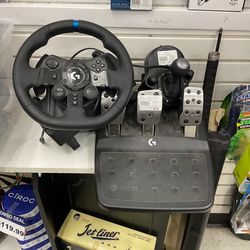 Logitech Gaming Driving Set-up
