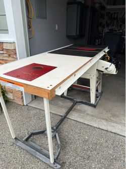 10” Contractor Table Saw. Good Working Condition